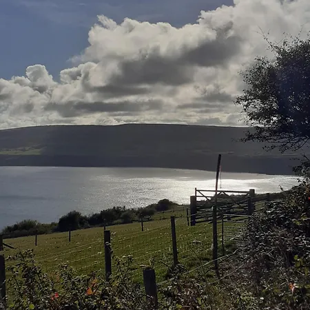 The Admirals Apartment Whitby